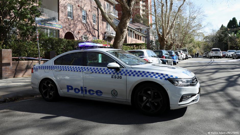حادث سيارة في أستراليا يصيب 10 مشجعين بكرة القدم