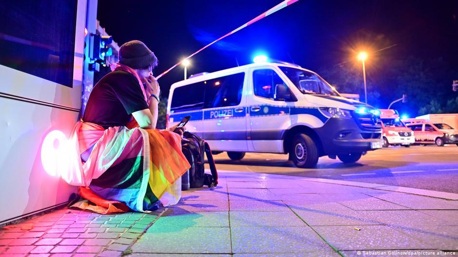 مقتل شخص وإصابة 16 آخرين بعد حادث اصطدام شاحنة في فعالية CSD برلين