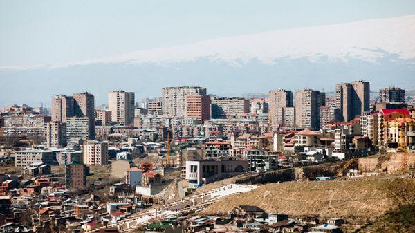 أرمينيا جاهزة لمواصلة الحوار مع روسيا