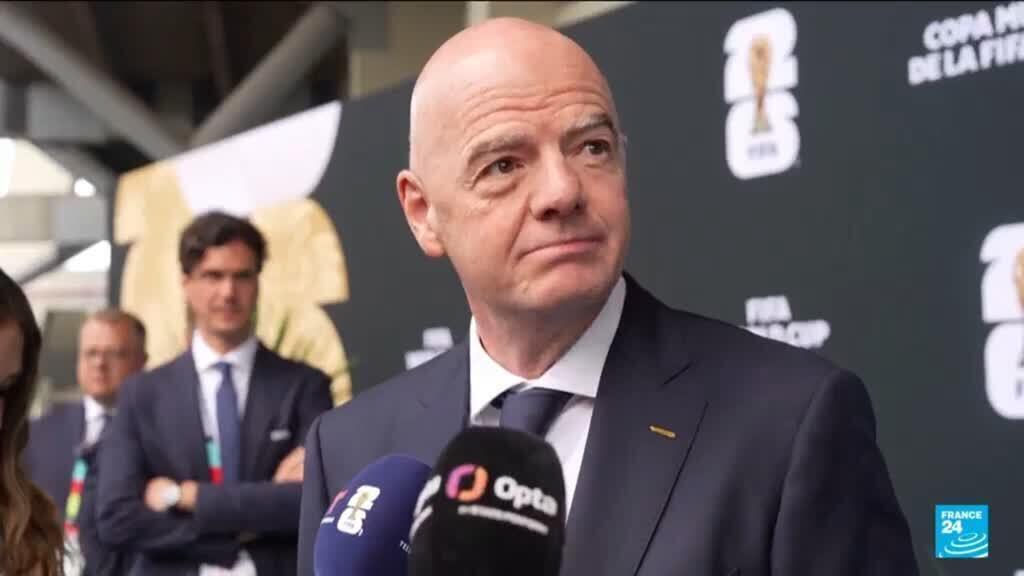 UEFA تستعد لتقديم شكوى قانونية ضد رئيس الفيفا إنفانتينو