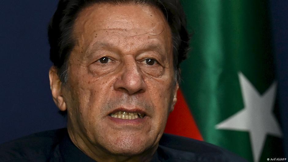 Could Pakistan's jailed ex-PM Imran Khan make a new deal?