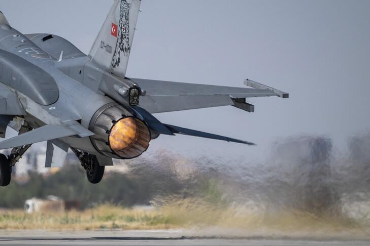 مقاتلات تركية تصل إلى قاعدة عسكرية في Latvia ضمن مهمة NATO