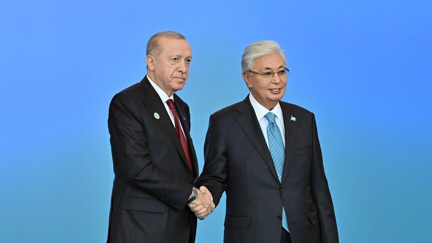 الرئيس أردوغان ورئيس كازاخستان يبحثان العلاقات والقضايا الإقليمية