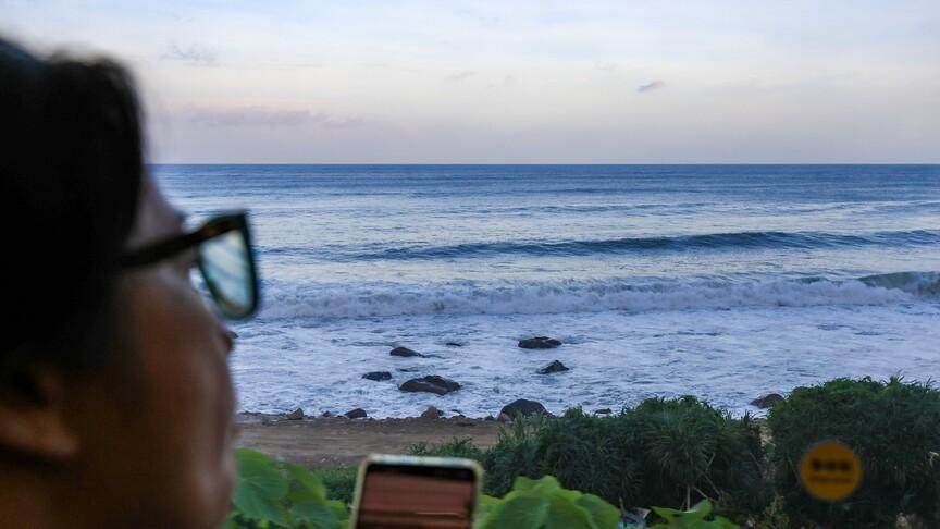 Vietnam protests China’s reclamation, construction activities on disputed reef